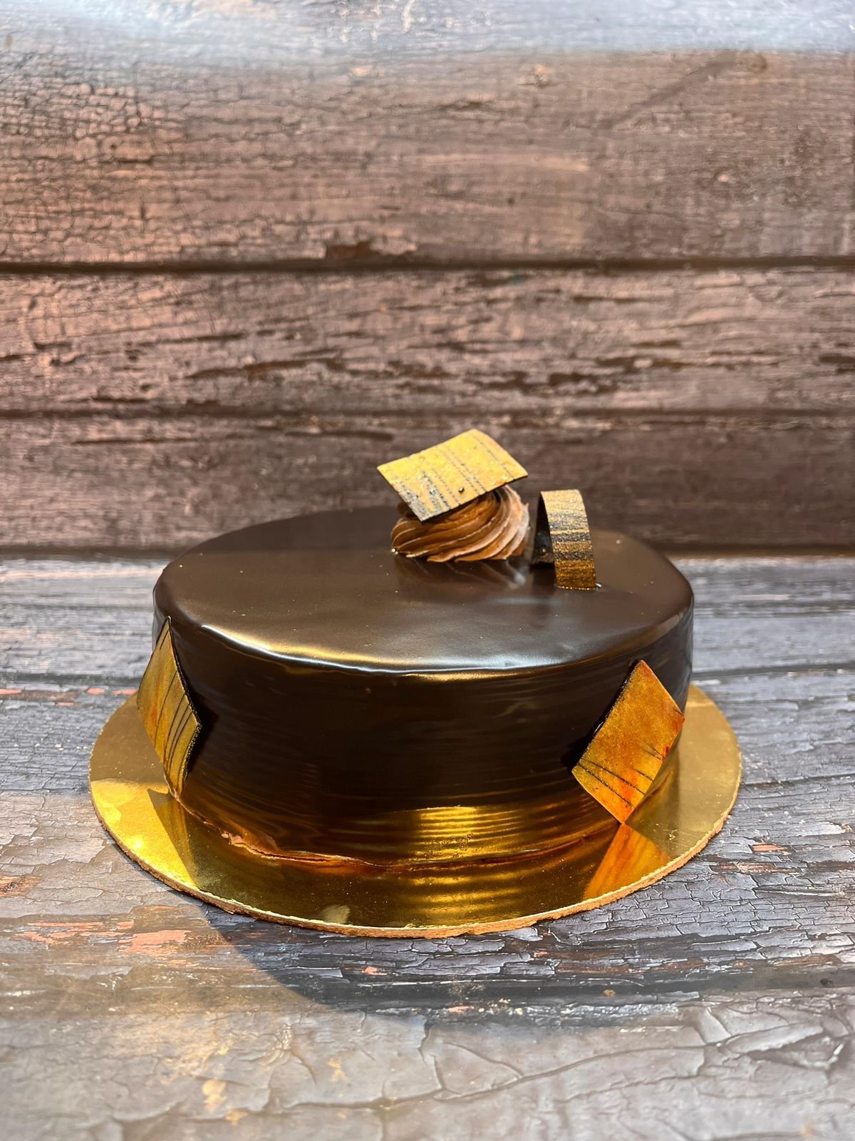 Mango Saffron Pastry